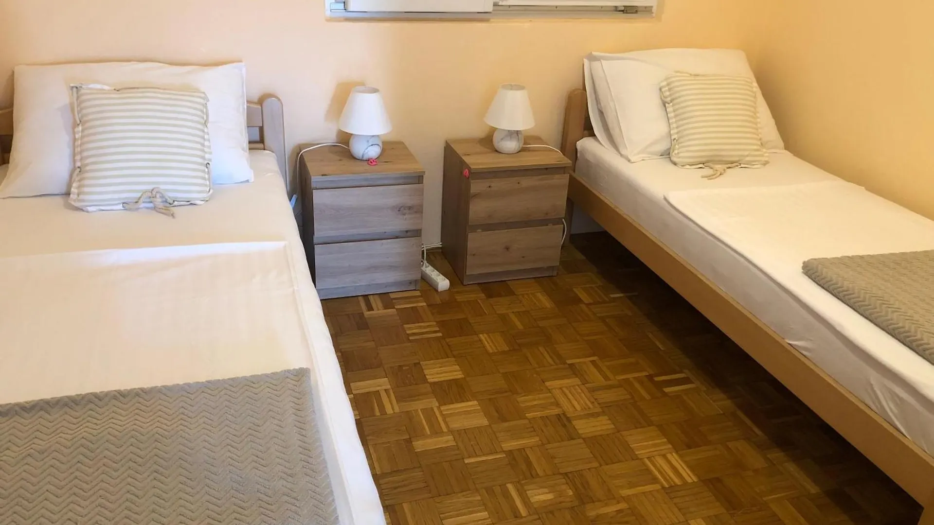 Apartment Marina Donji Okrug   Donji Okrug (Ciovo)