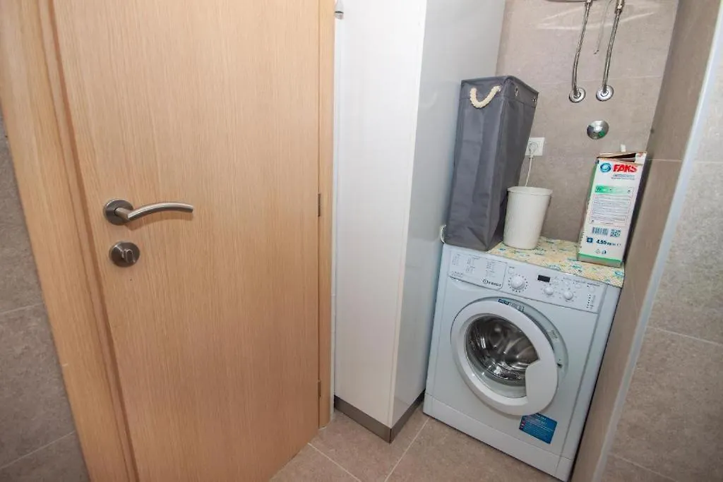 Apartment Marina Donji Okrug